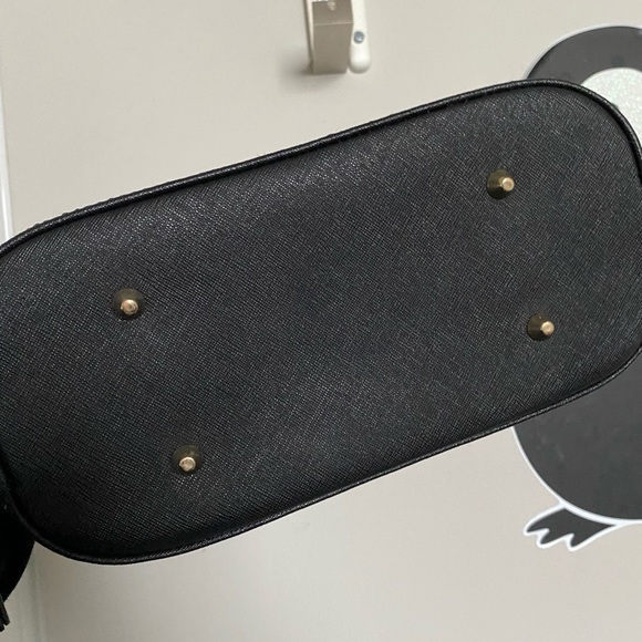 DKNY Saffiano Leather Purse - Picture 6 of 7